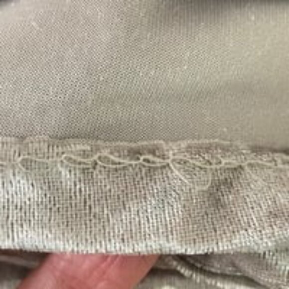 Lord & Taylor Silver Velour Halte - Picture 4 of 4